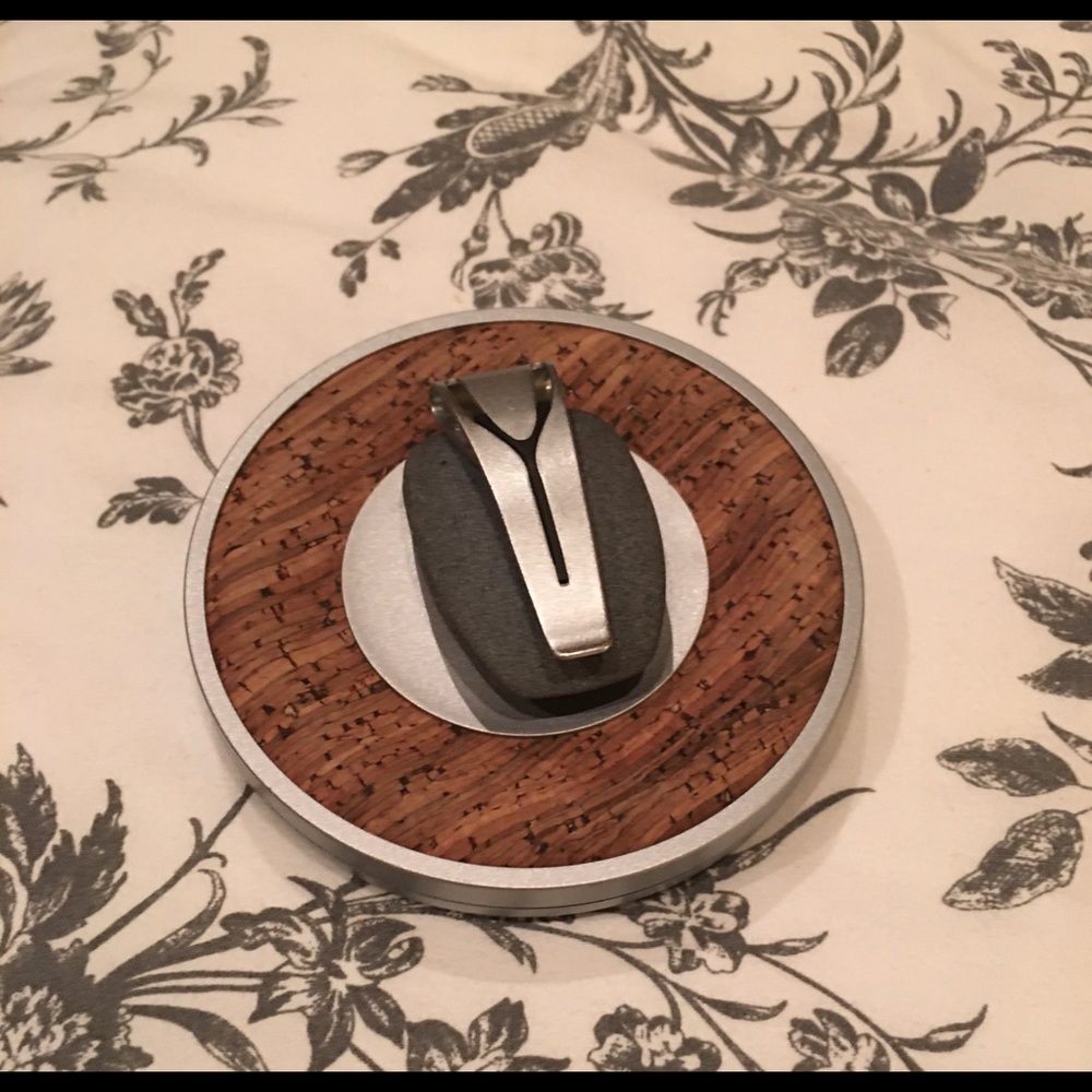 Spire Stone Mindfulness and Activity Tracker